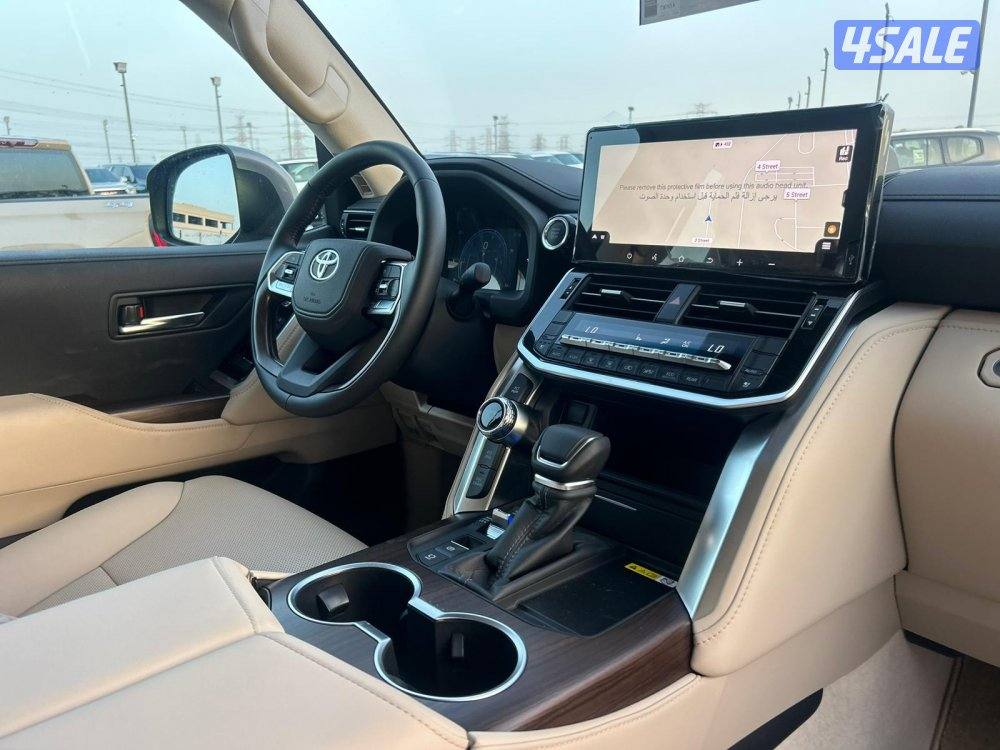 تويوتا لاند كروزر GX.R AEROs-V6 موديل 2025 اصفار5