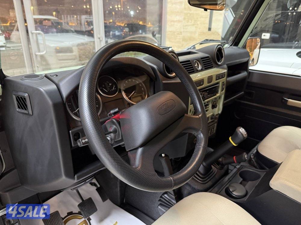 لاندروفر … ديفندر هيرتج 90 … موديل 2016 … بحالة المصنع5