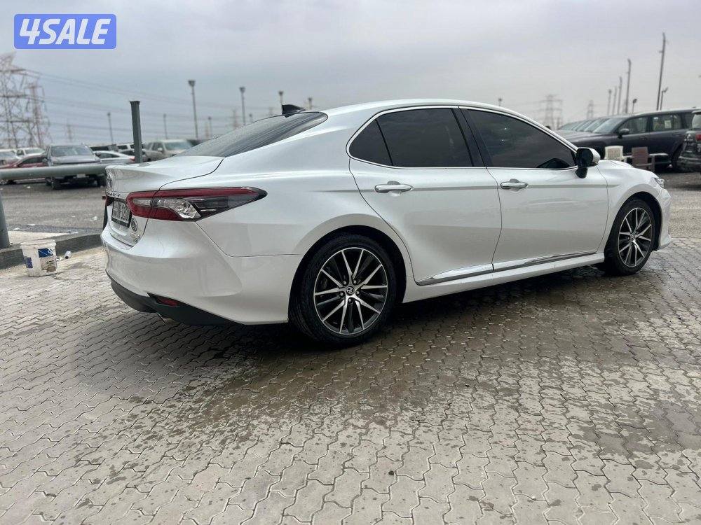 تويوتا كامرى LIMITEDEDITION.V6 موديل 2023 ماشى 67.000 k.m3