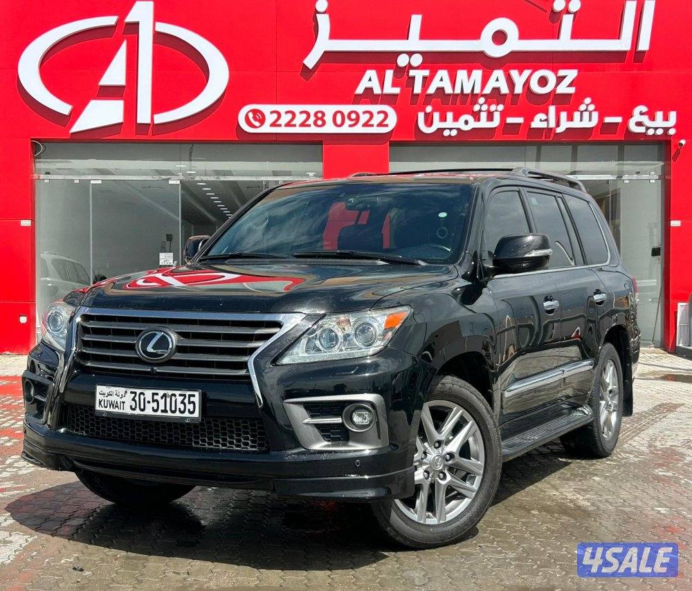 لكزس LX570 S  موديل 2015 ماشى 326.000 k.m  وارد الساير. صبغ وكالة0