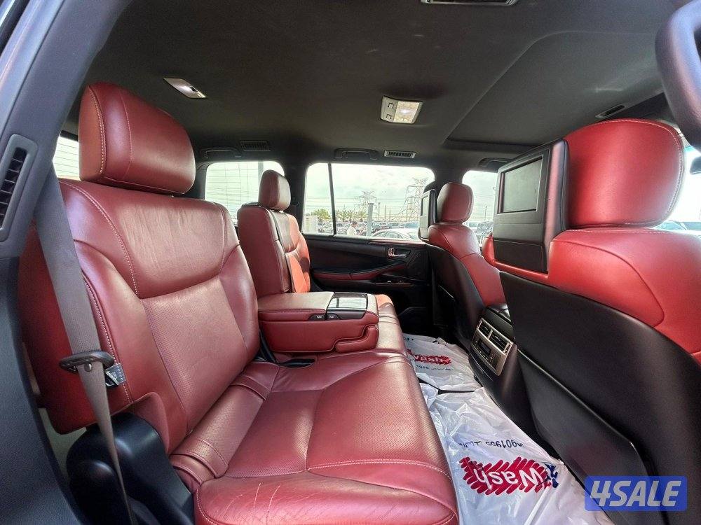 لكزس LX570 S  موديل 2015 ماشى 326.000 k.m  وارد الساير. صبغ وكالة4