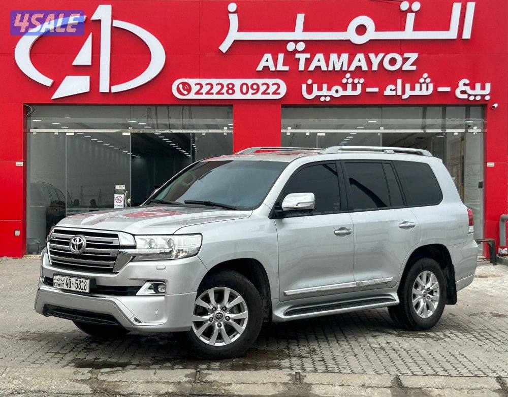 تويوتا لاند كروزر GX.R-V8
موديل 2016
ماشى 309.000 k.m 
وارد الساير .0