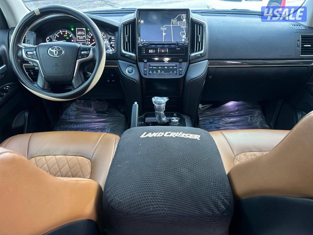 لاند كروزرGX.R تورينق سقنتشر .V8
موديل 2021
ماشى 87.000 k.m7