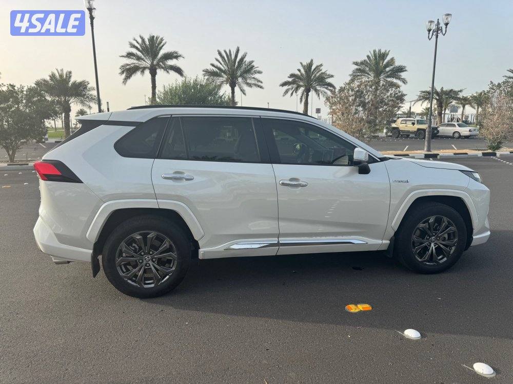 Rav4 ماشي بس ٢٧ الف!!!!0