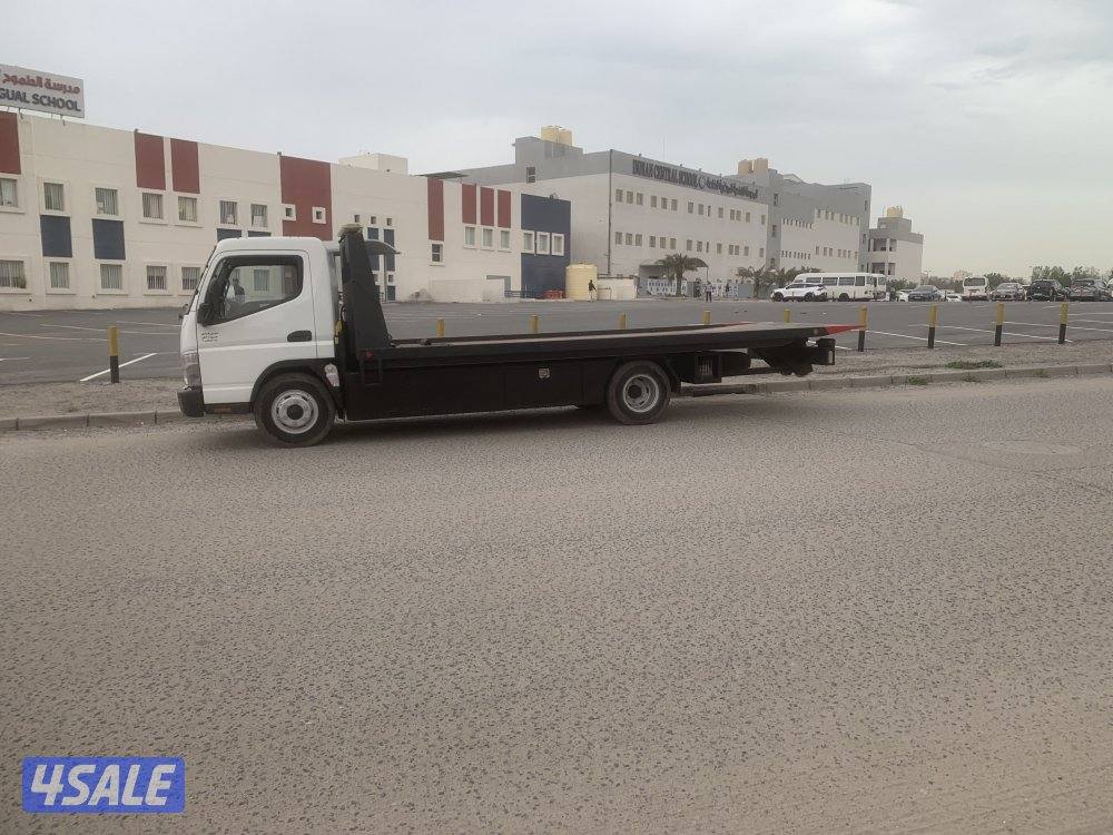 سطحه ميستوبيشيي ٦متر  ٥جكات ٤حركات ٢كنرول7