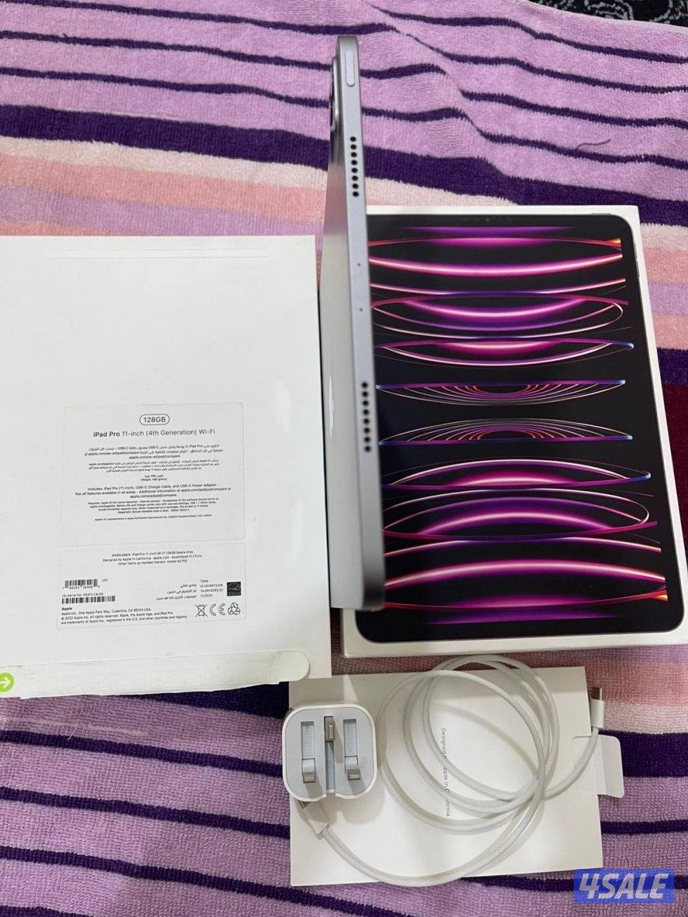 ايباد ابل برو 11 بوصة 128 قيقا m2 بطارية 90 نظيف حيل ما فيه زلوغ و6