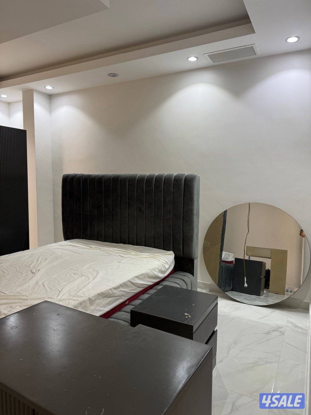 للبيع غرفة نوم كامله الحاله جيده1