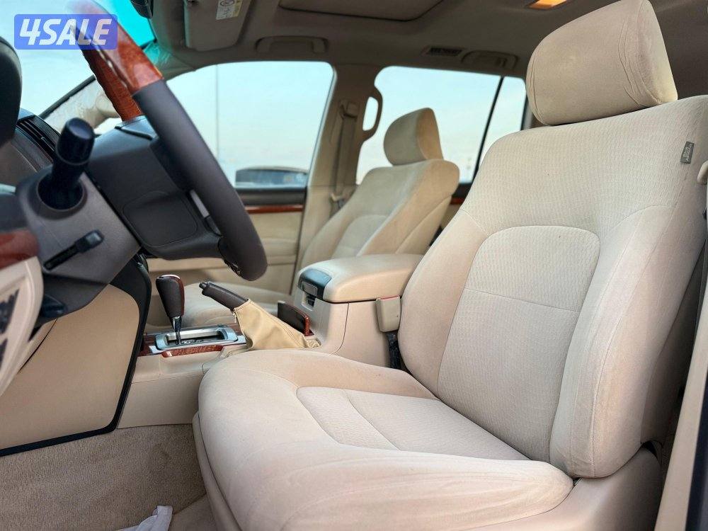 لاند كروزر الساير 20147