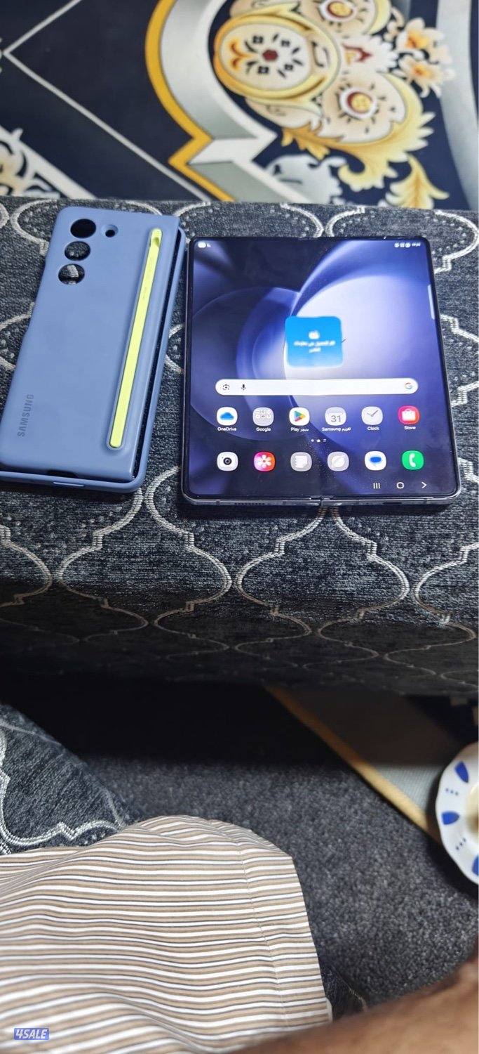 للبيع سامسونغ فولد 50