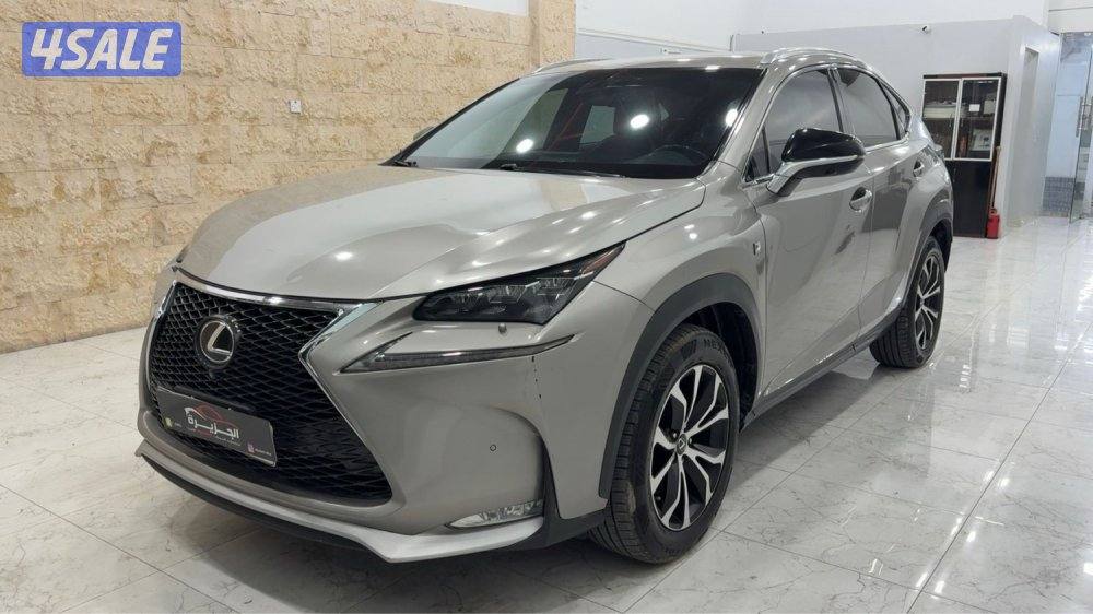 للبيع لكزس NX 200 موديل 20171