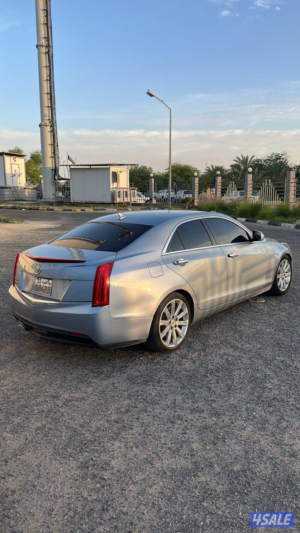 للبيع كاديلاك 20131