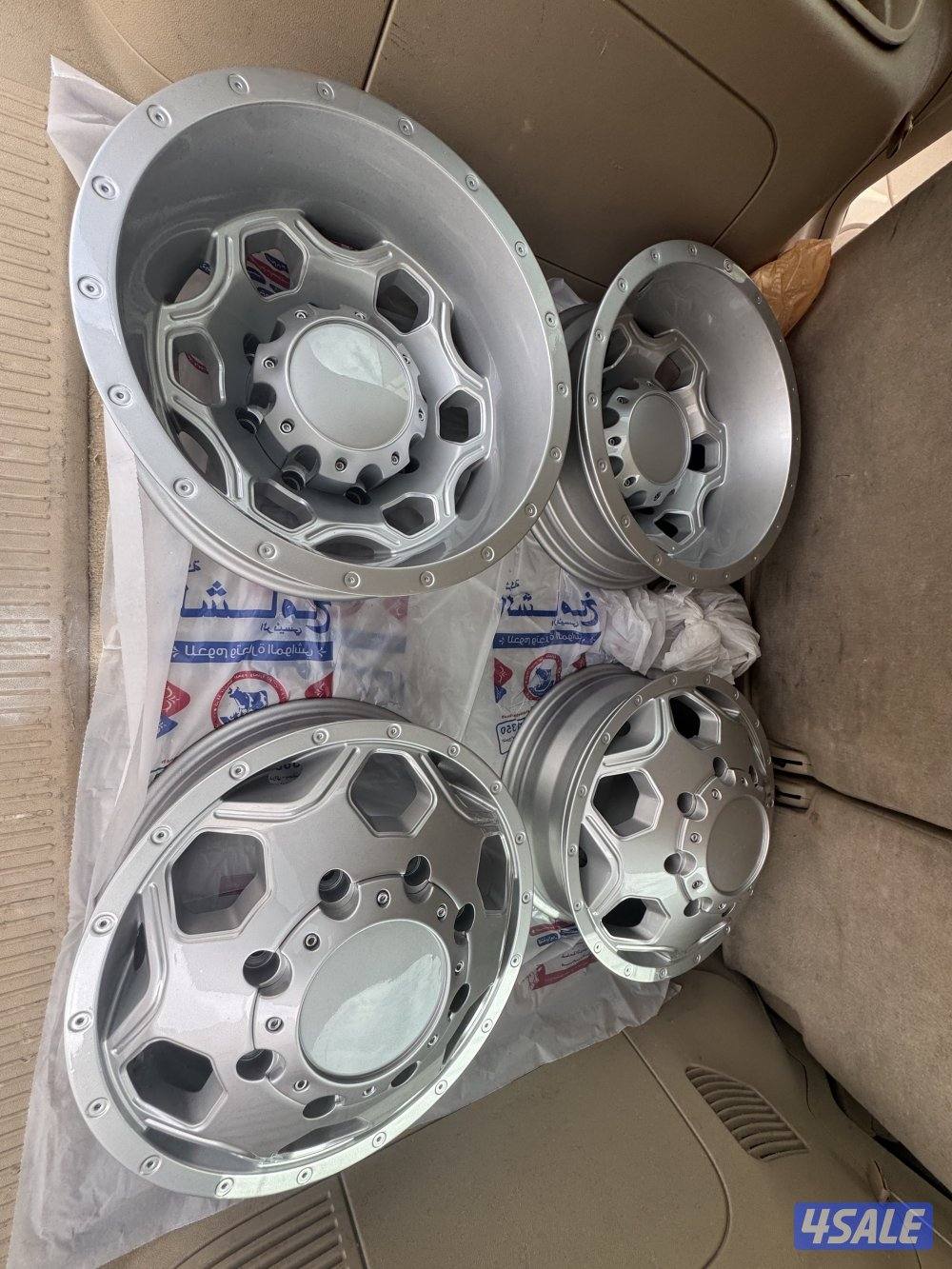 للبيع 4 رنقات دبل تاير من XD  حجم 17 انش2