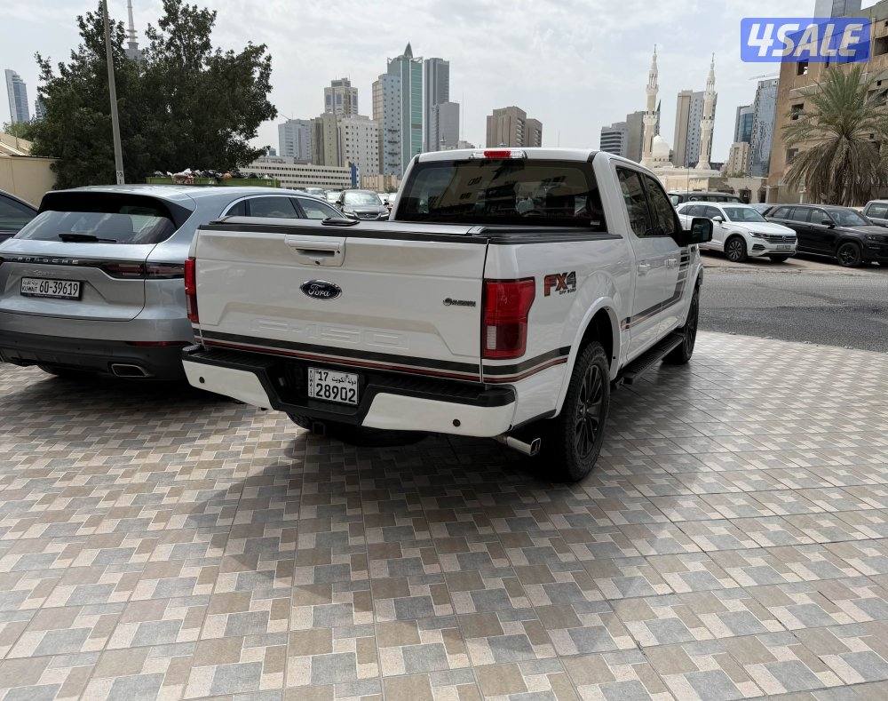 وانيت فورد F150 لاريت سبورت 2020 كامل المواصفات سيرفيس منتظم صبغ وكالة3