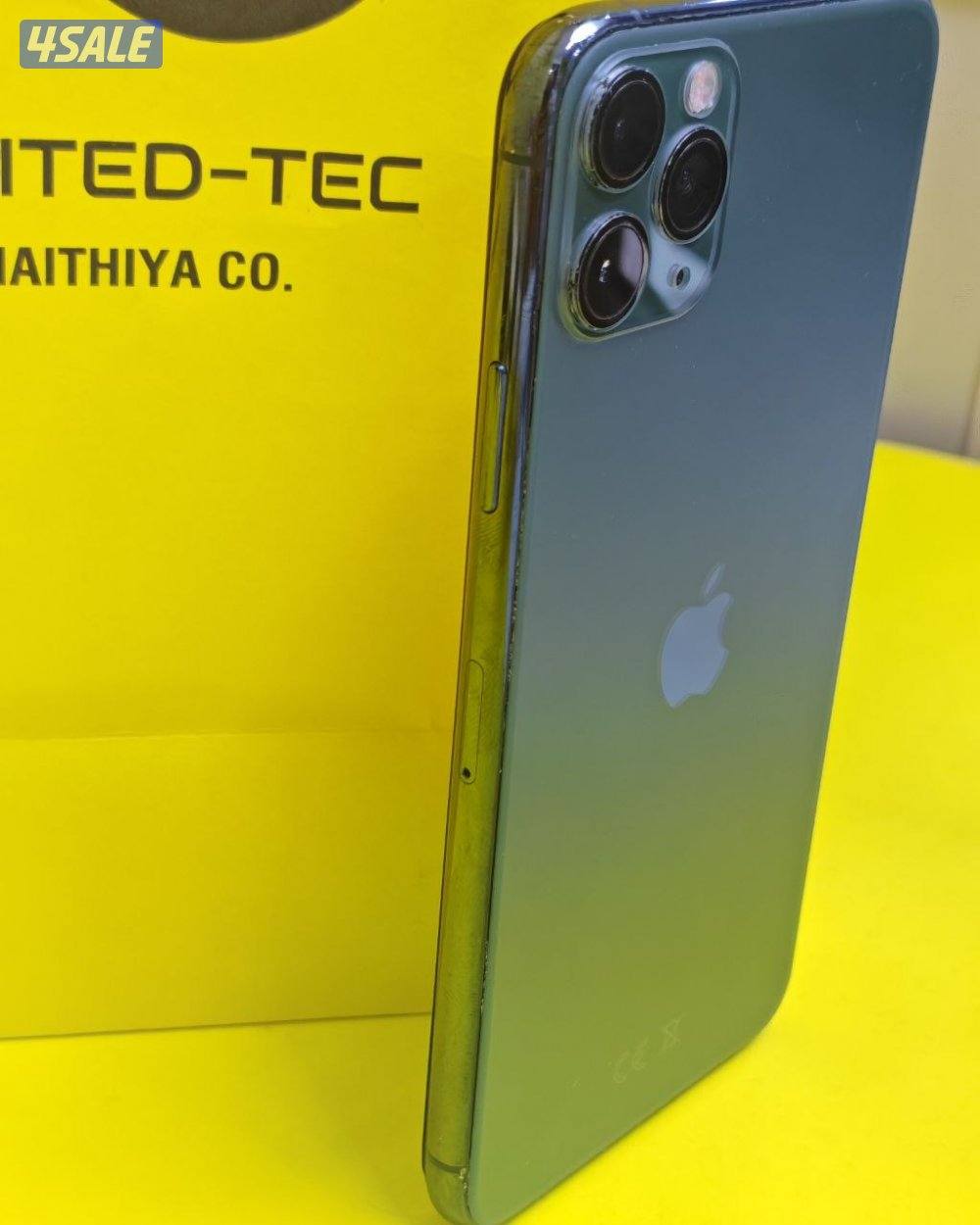 ايفون 11 برو ماكس أخضر بطارية 79% مستعمل نظيف iPhone 11 Pro Max 256GB3