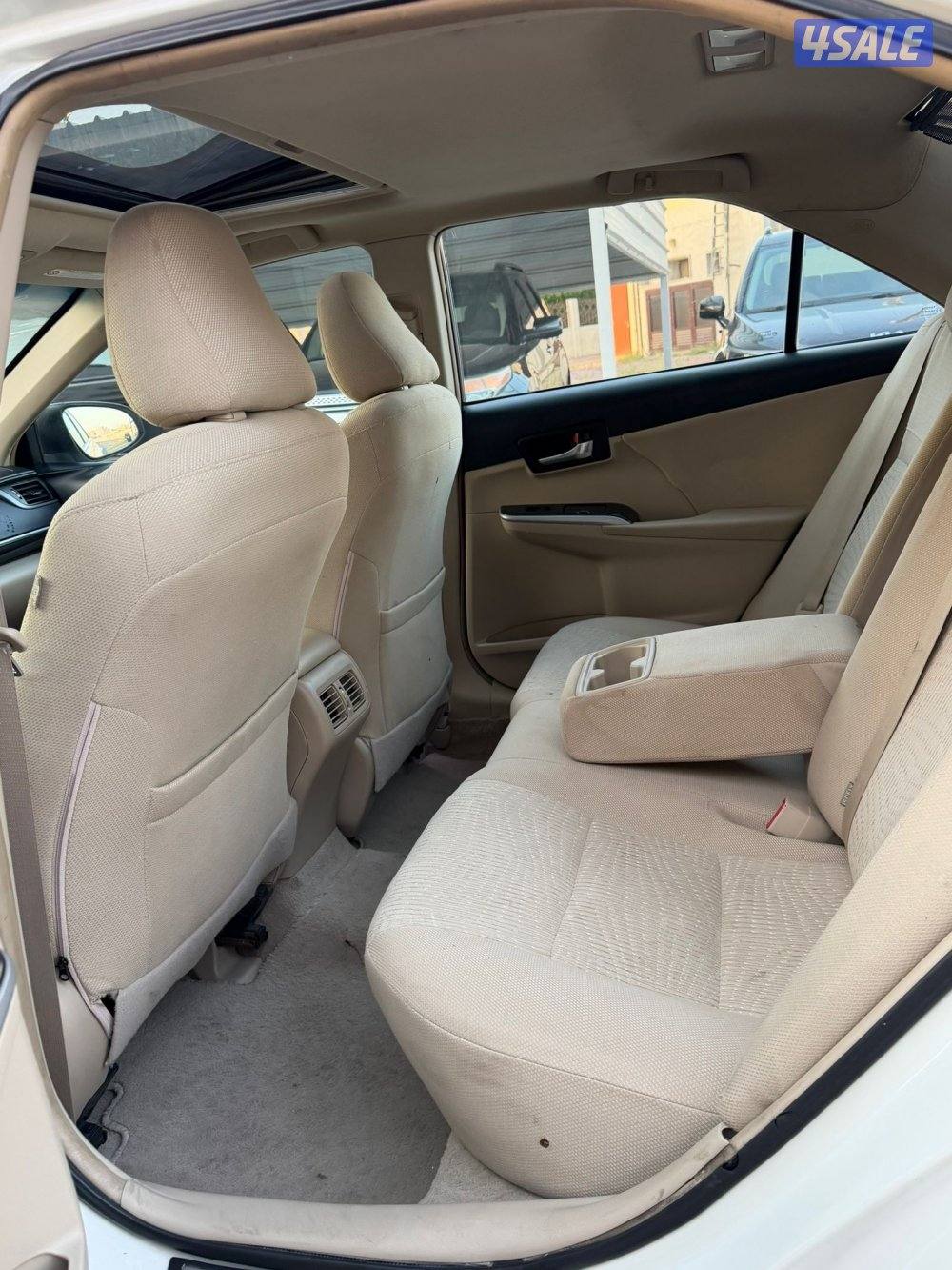 للبيع كامري 2017اعلي درجه قمه بالنظافه2