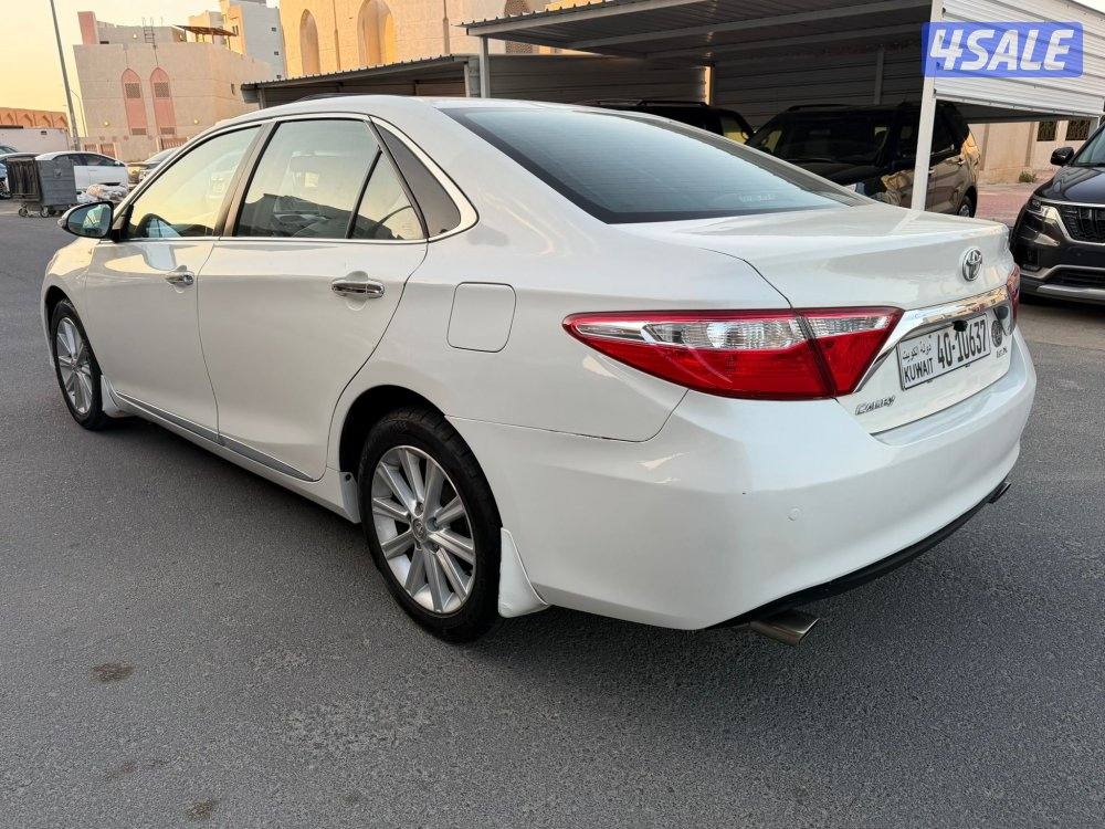 للبيع كامري 2017اعلي درجه قمه بالنظافه3