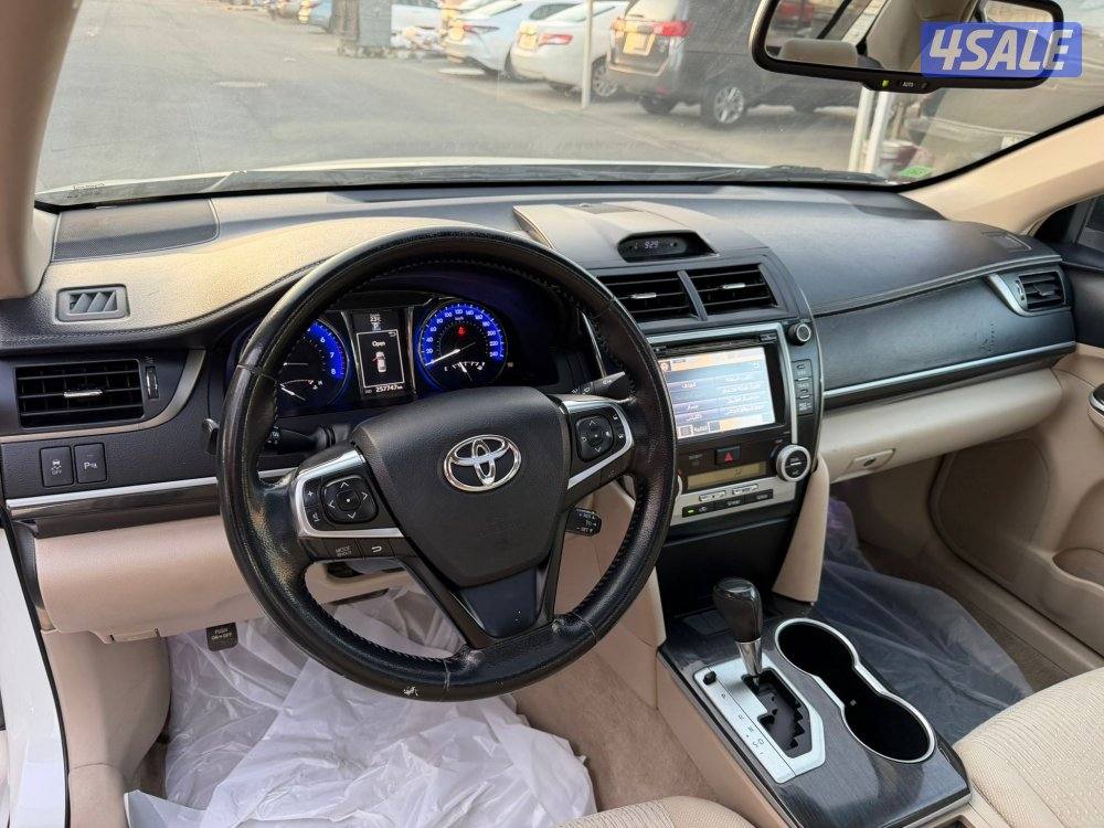 للبيع كامري 2017اعلي درجه قمه بالنظافه5