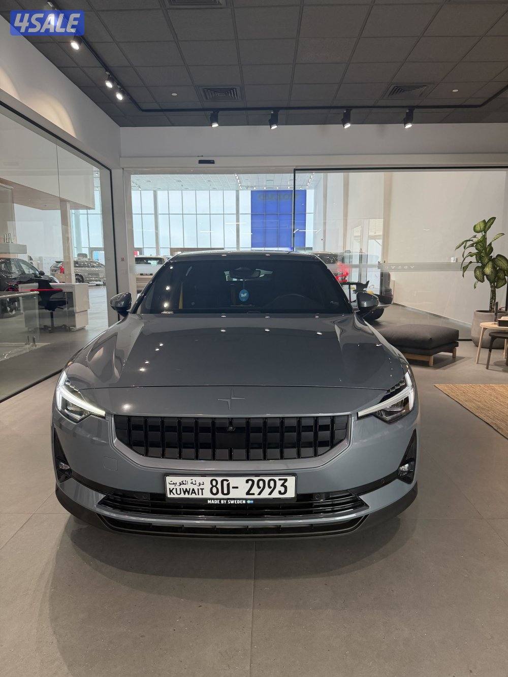 Polestar showroom3