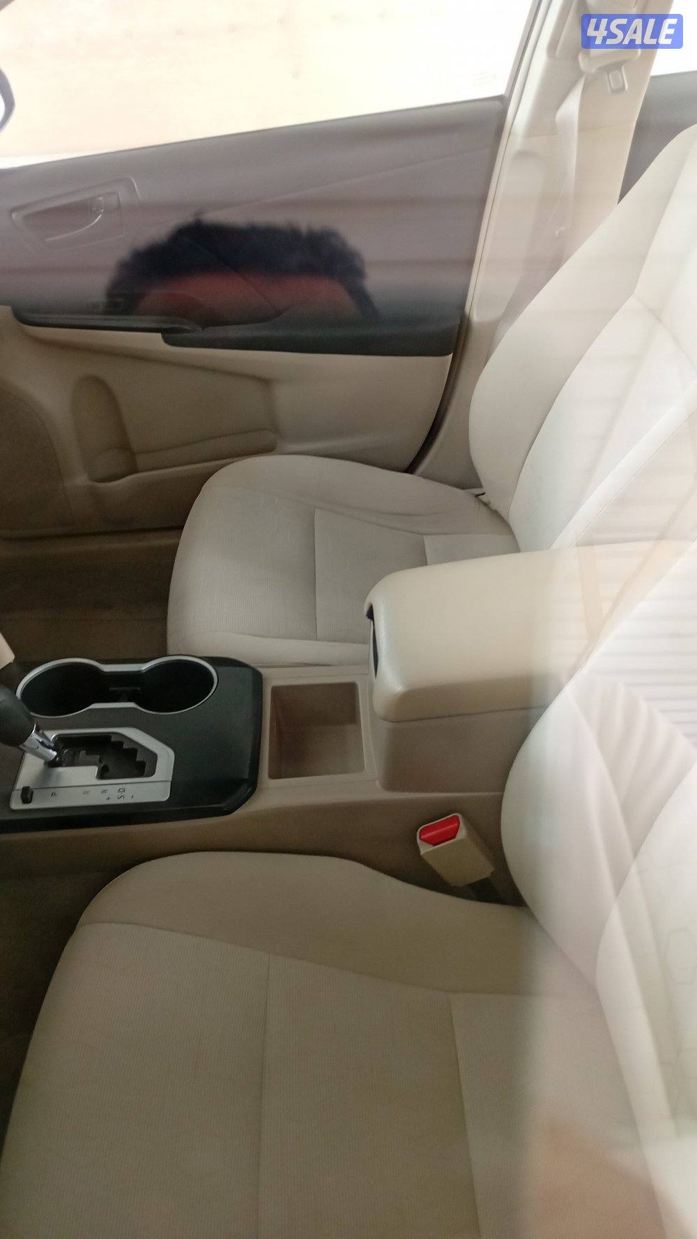 للبيع كامري موديل ٢٠١٥ صبغ الوكاله ماشيه ٢٣٠1