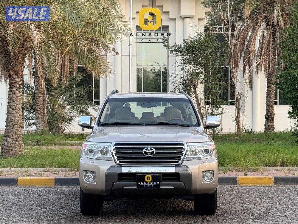 لاند كروزر GX_R V8 موديل 2015 وارد الساير1