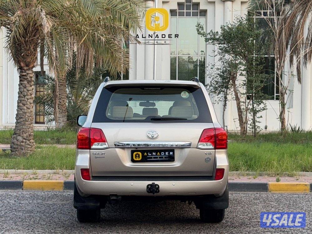 لاند كروزر GX_R V8 موديل 2015 وارد الساير4