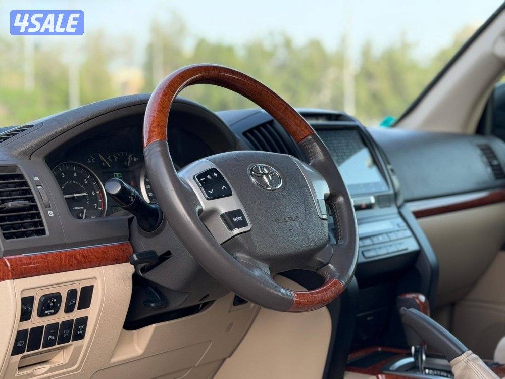 لاند كروزر GX_R V8 موديل 2015 وارد الساير7