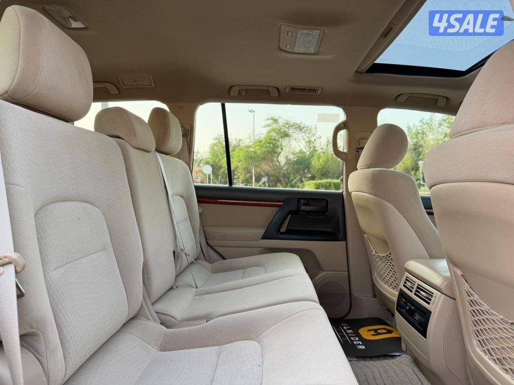 لاند كروزر GX_R V8 موديل 2015 وارد الساير10