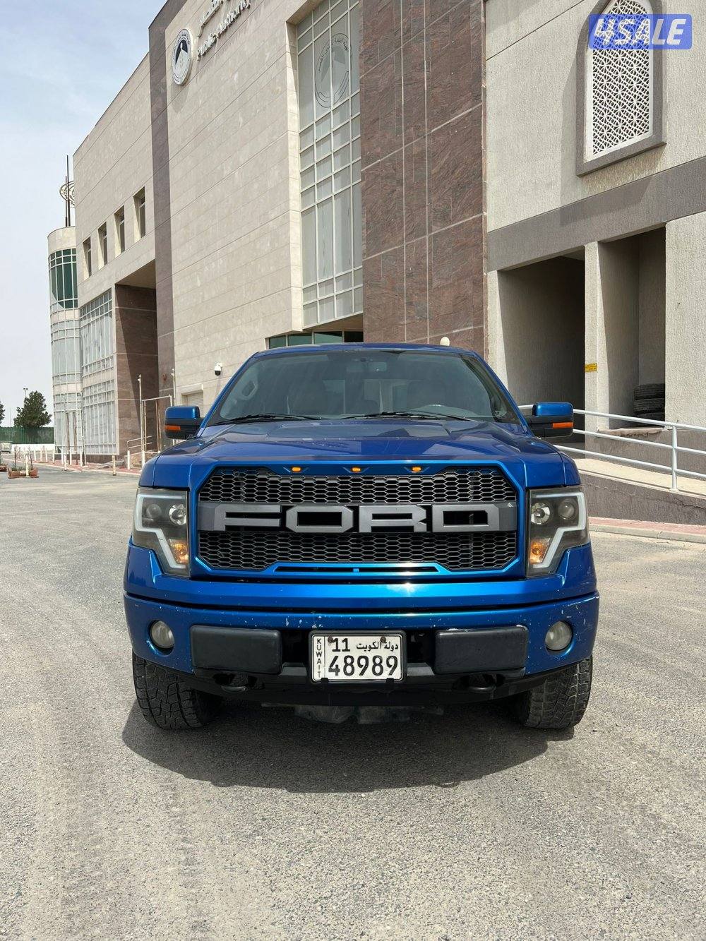 للبيع وانيت F1502