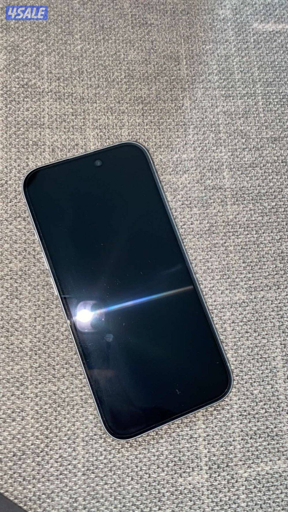 ايفون 16 العادي حاله الوكاله استعمال بس ثلاث شهور قابل للمساومه3