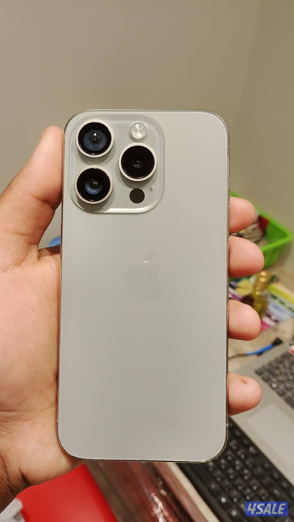 ١٥ برو نضييف 256gb0