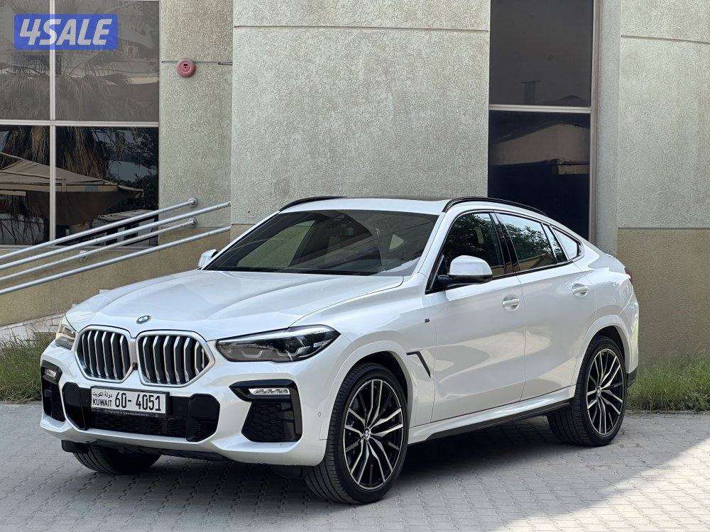 بي ام X6 20210