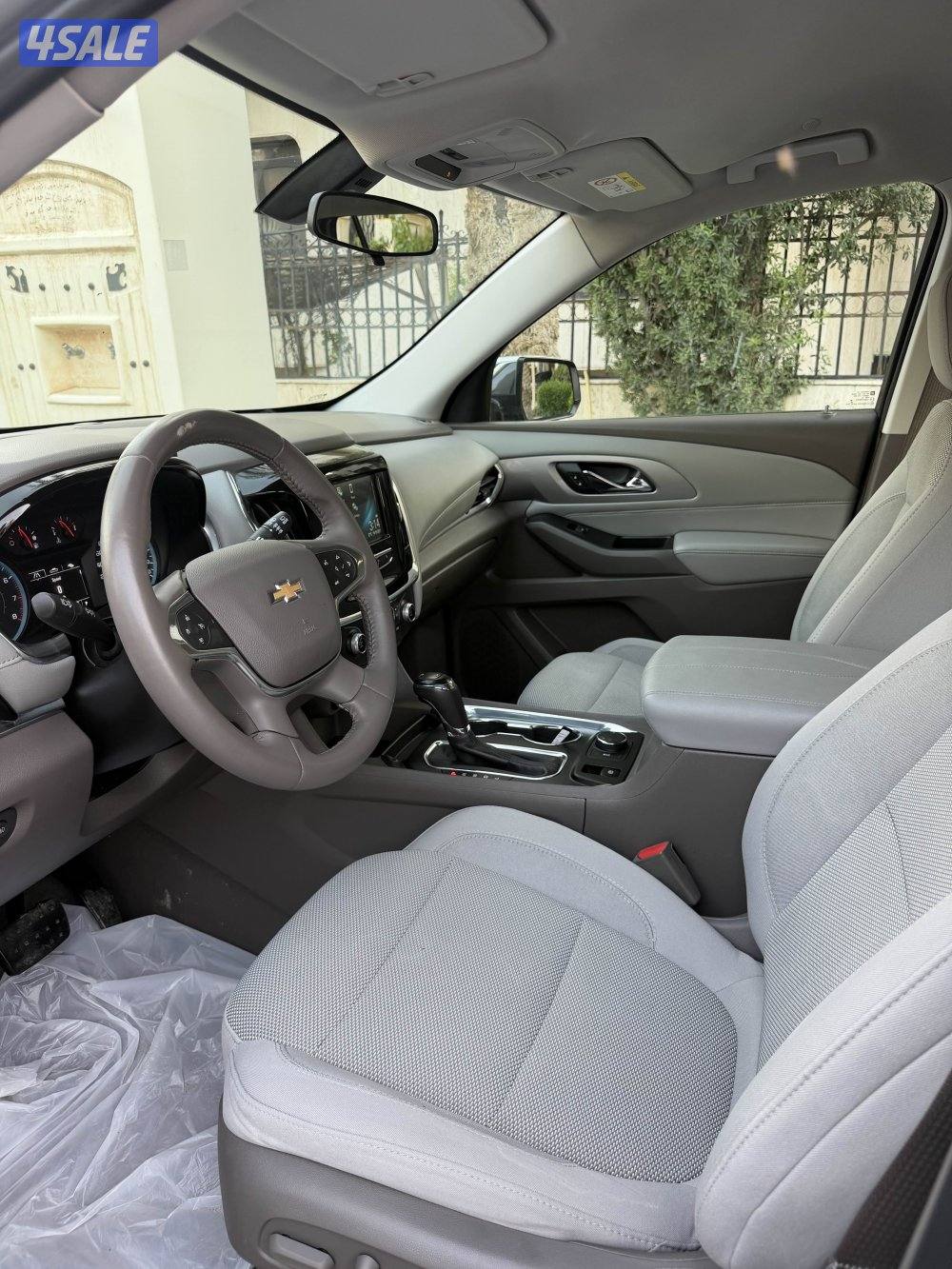 للبيع جيب شفر ترافيرس موديل 20184