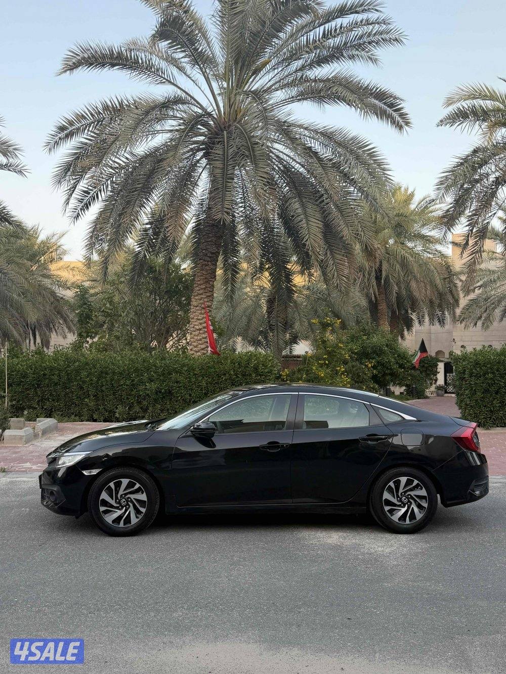 للبيع هوندا سيفيك موديل 20170