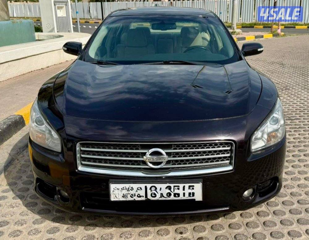 نيسان ماكسيما موديل ٢٠١٤ ماشي ١٣٨ الف شرط الفحص0