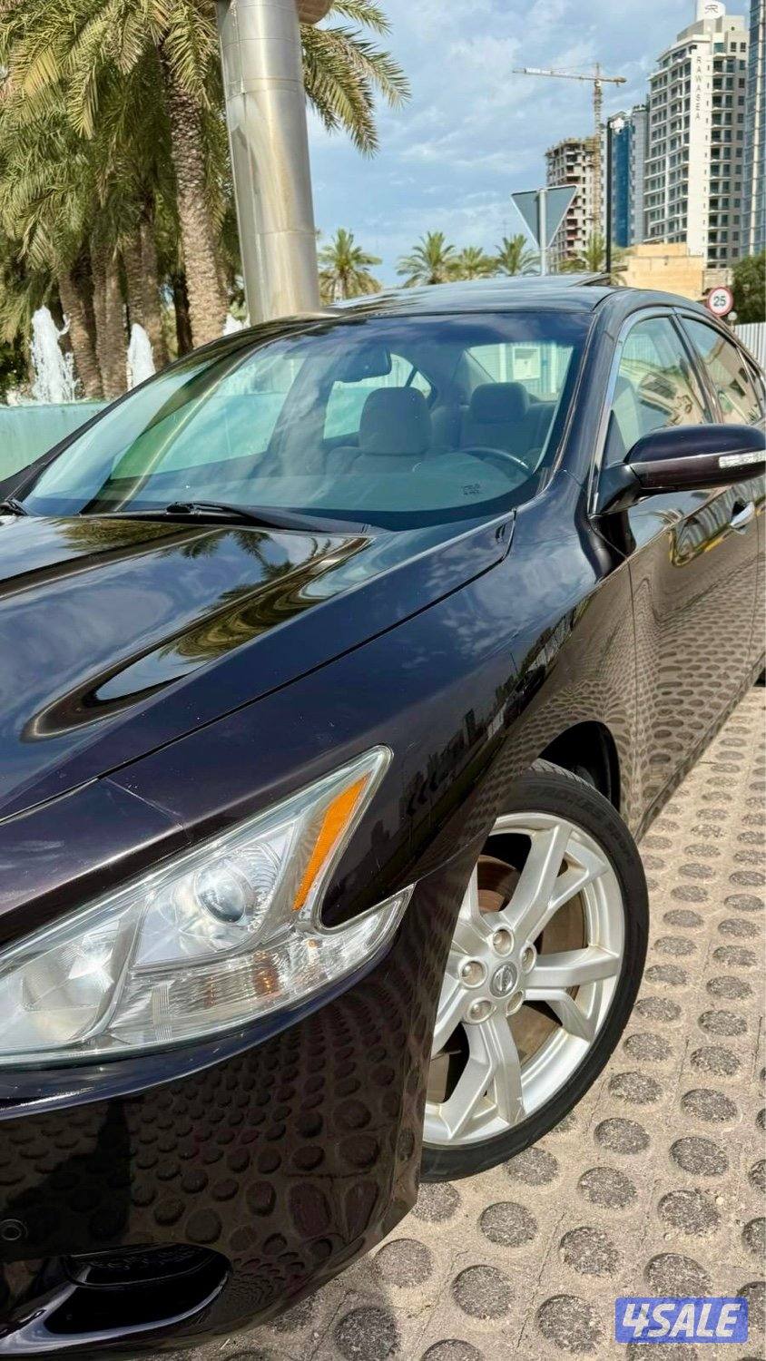 نيسان ماكسيما موديل ٢٠١٤ ماشي ١٣٨ الف شرط الفحص8