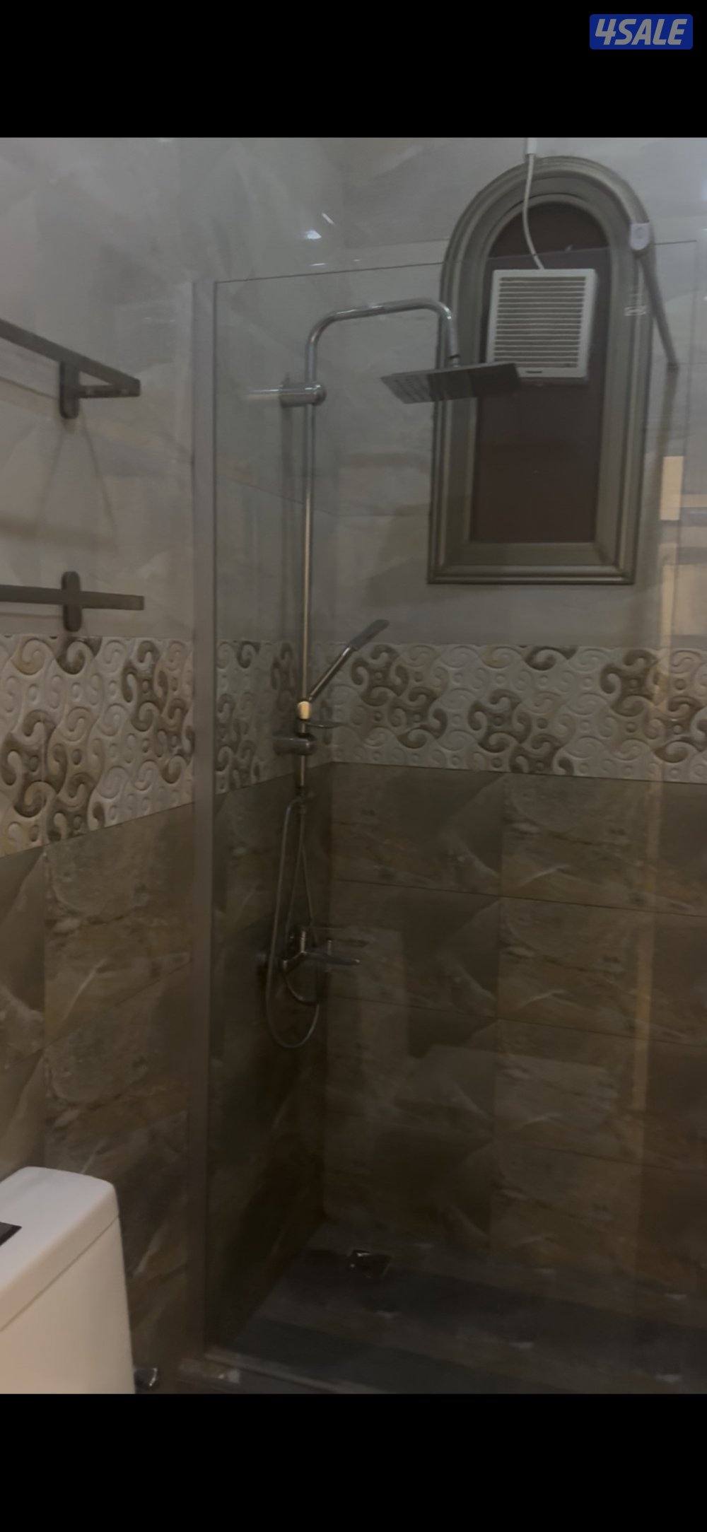 شقة للإيجار معاريس كويتيين فقط او وافدين معاريس يوجد فيديو للشقتين8