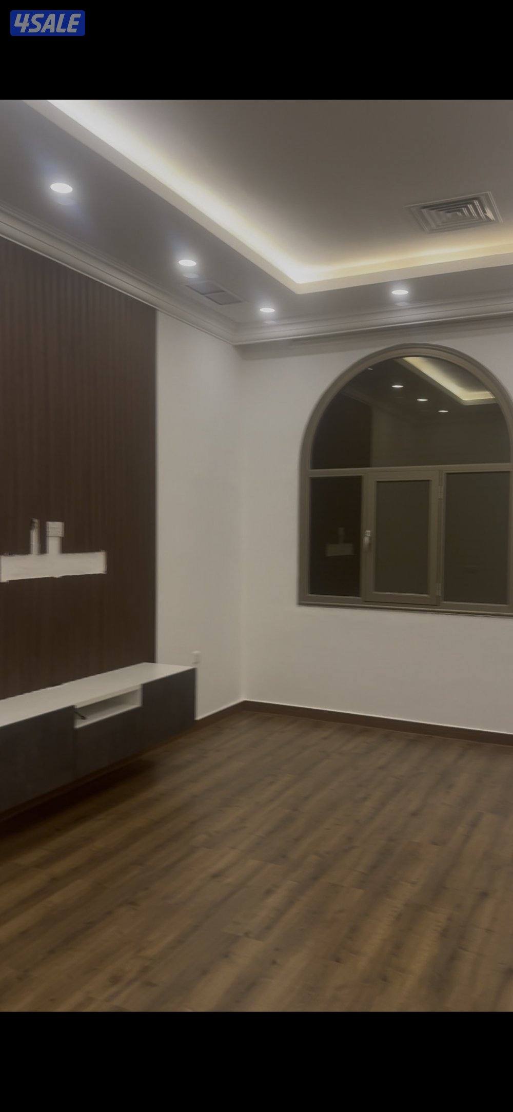 شقة للإيجار معاريس كويتيين فقط او وافدين معاريس يوجد فيديو للشقتين13