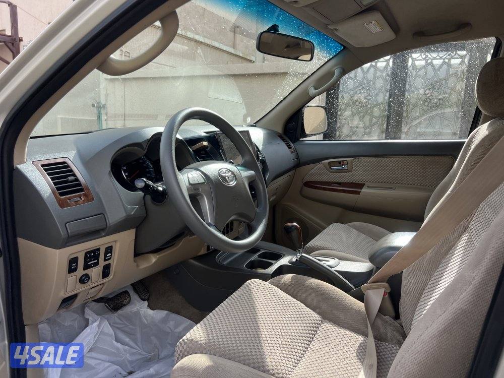 للبيع فورتنر ٢٠١٣6