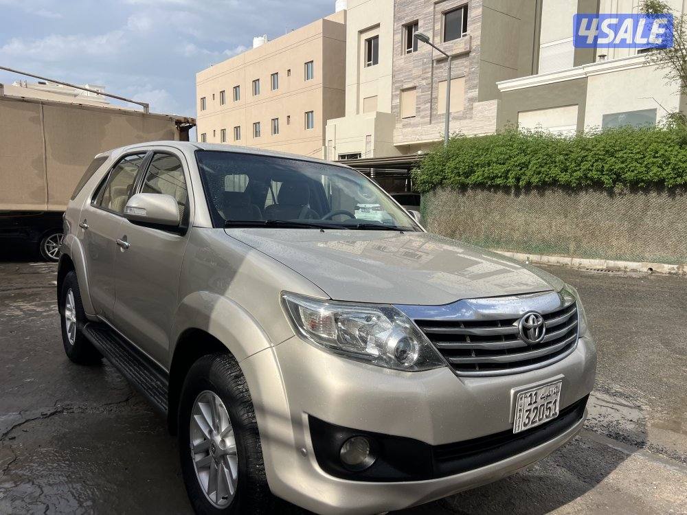 للبيع فورتنر ٢٠١٣9