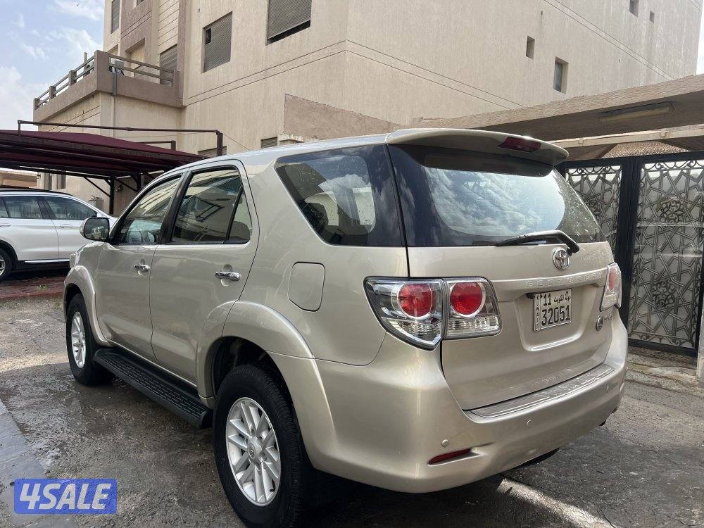 للبيع فورتنر ٢٠١٣13