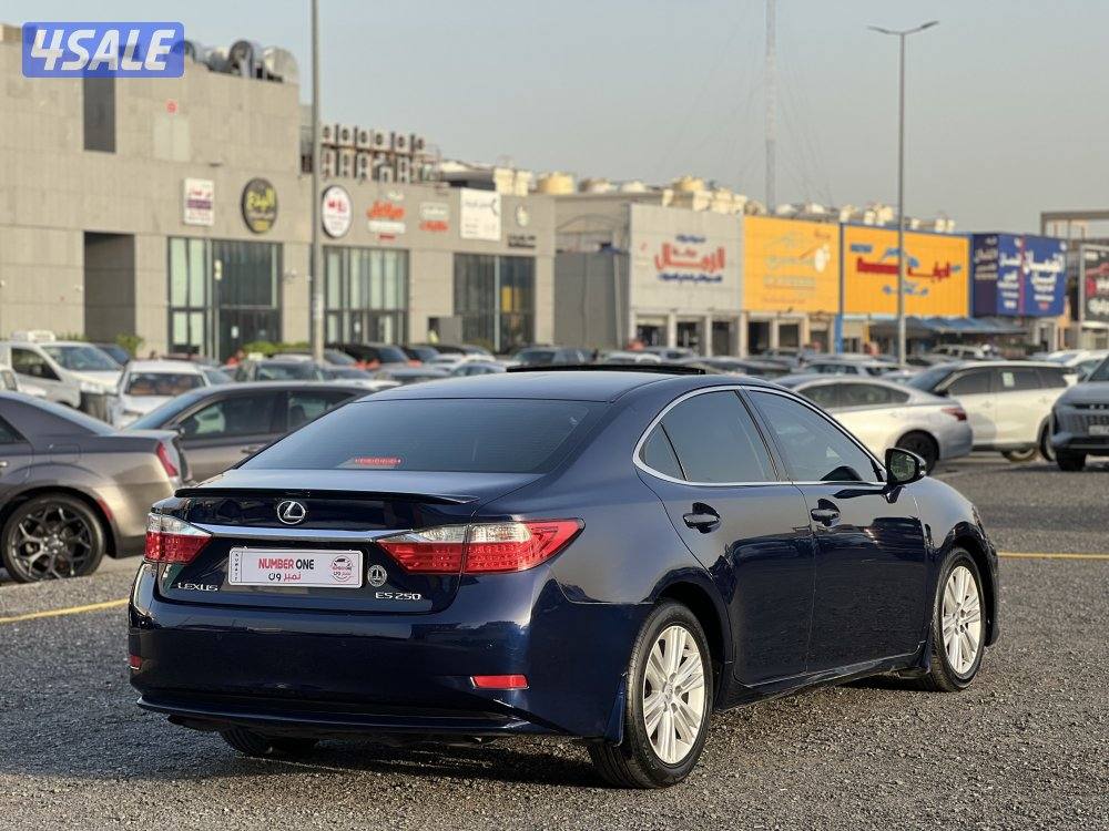للبيع لكزس ES250 موديل 20145