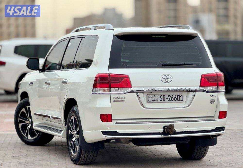 لاندكروزر تورنق 2021 سقنجر صبغ وكاله5