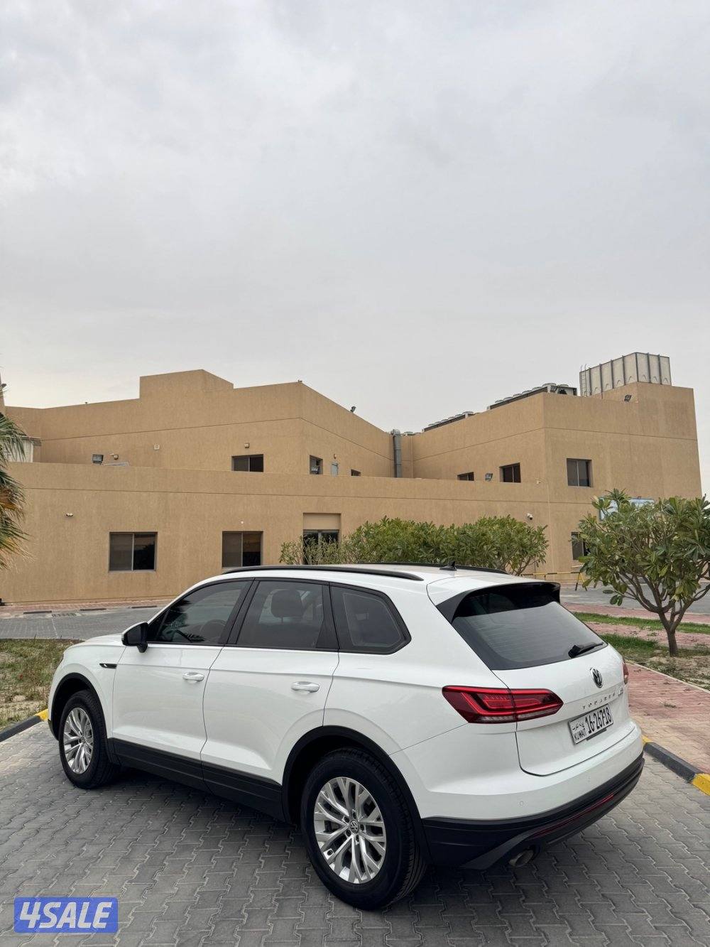 للبيع طوارق 2019 بحالة الوكالة بالكامل2