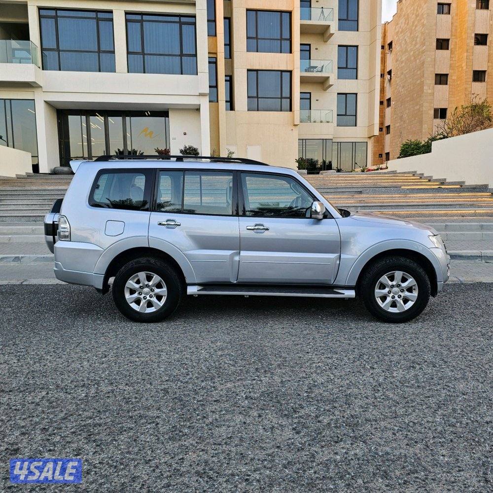 Mitsubishi Pajero GLS 20162