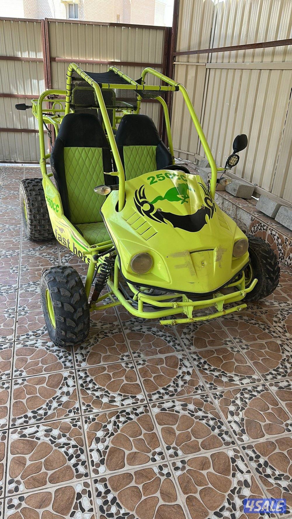 ‏للبيع سياره بقي وبقيات عدد 2صغير0