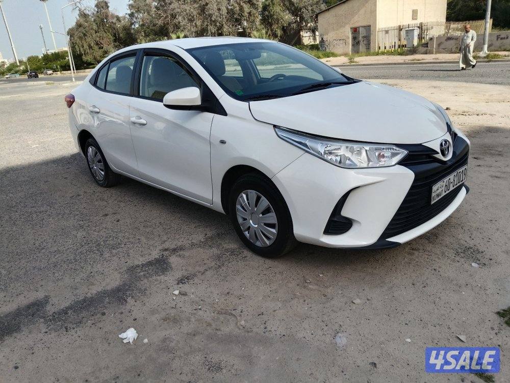 للبيع تويوتا يارس موديل 20221