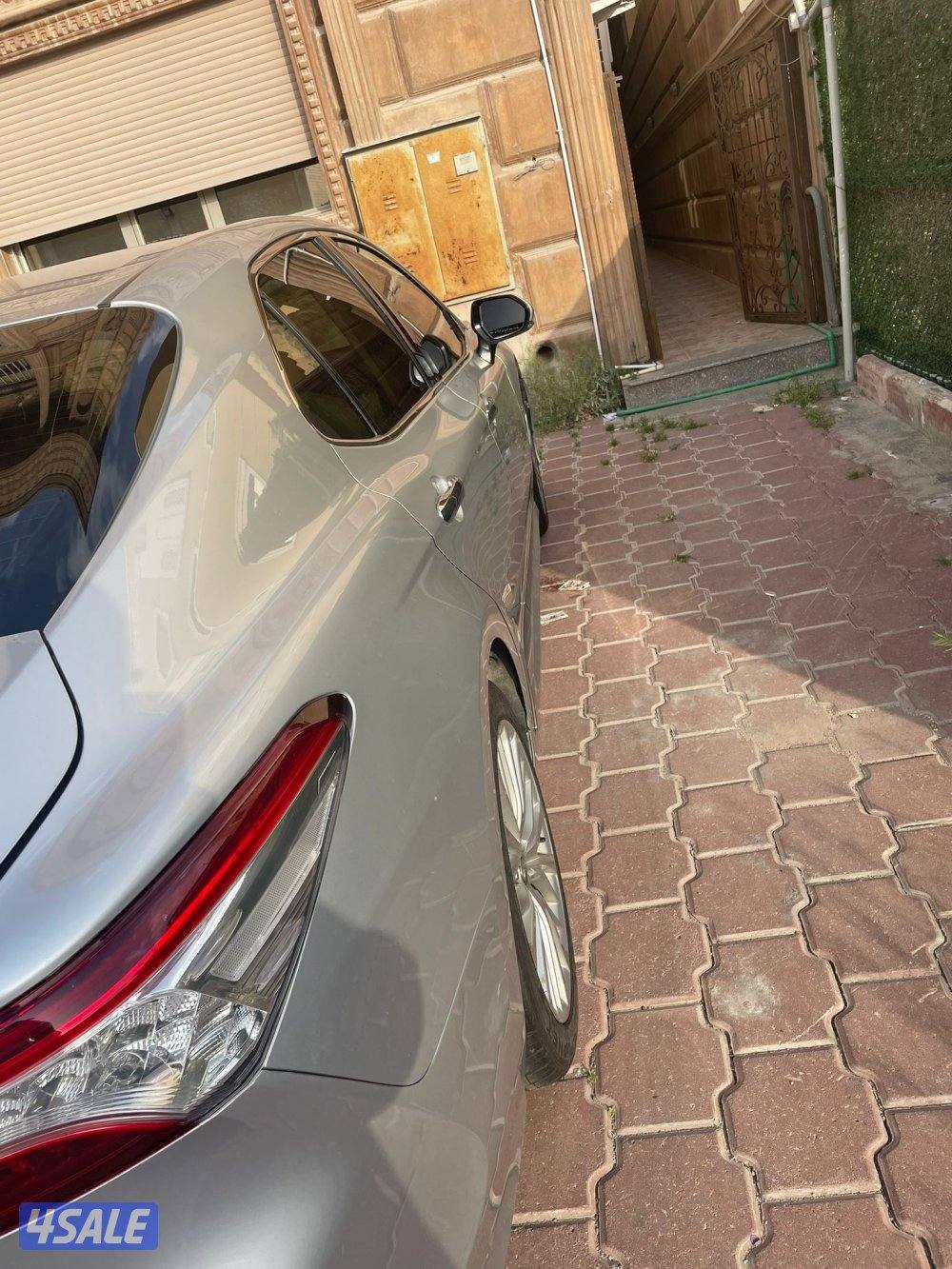 كامري ٢٠١٩ كامل المواصفات سته سلندر LIMITED ماشي ٢٤٢٠٠٦٦شرط الفحص1