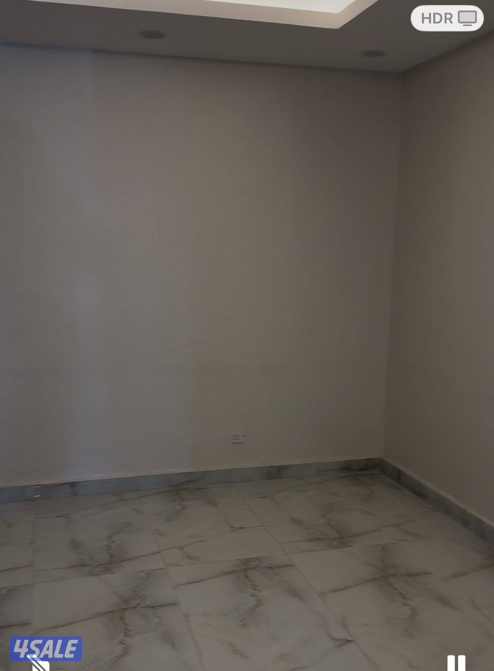 شقه للايجار الرقه دورين0