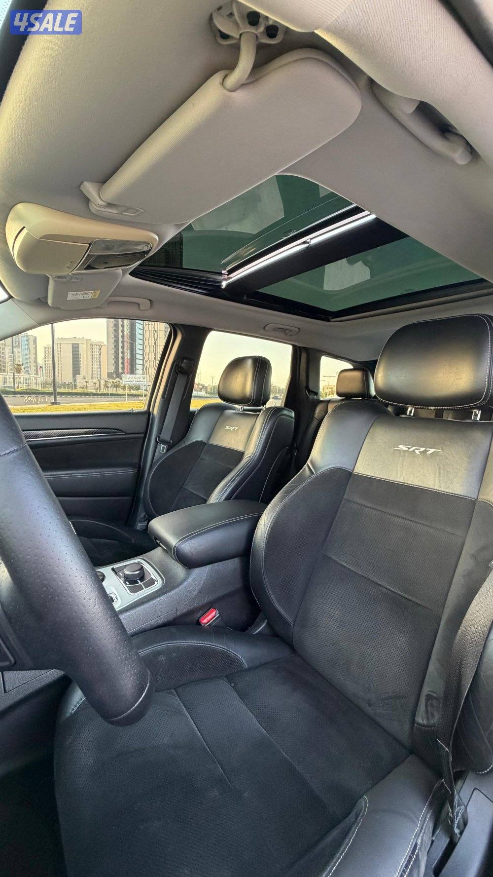 جراند شيروكي  // SRT 8  //  201311