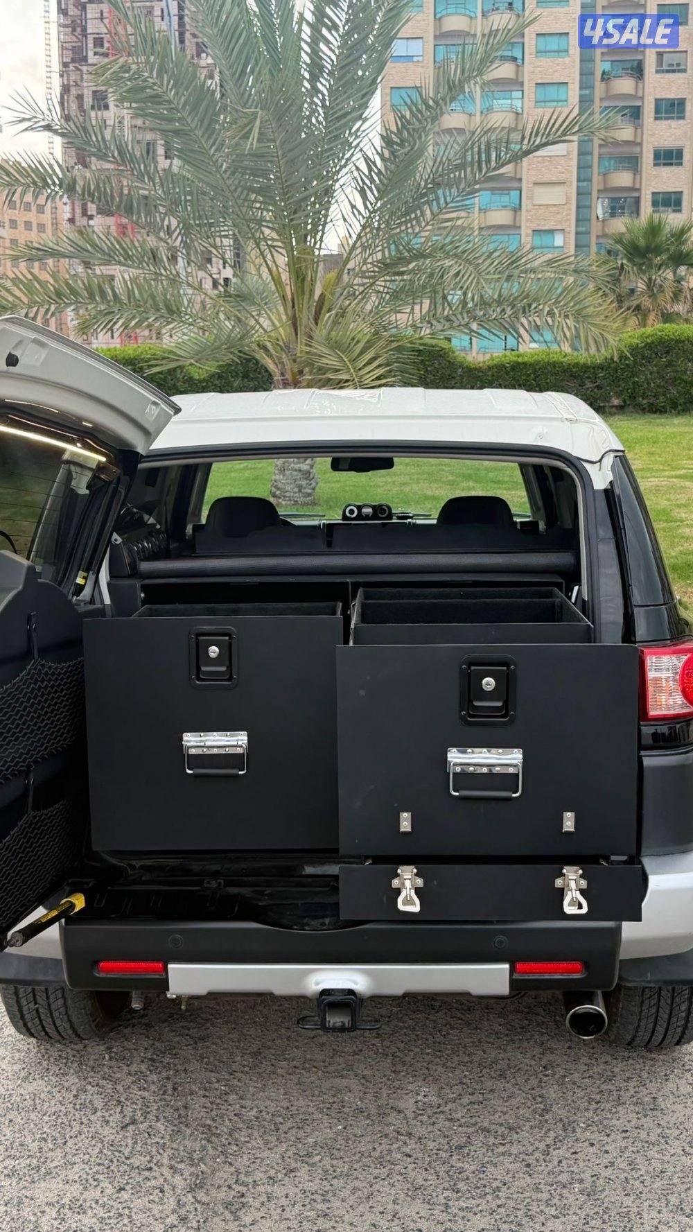 مكتب نتله لبيع وشراء وتثمين وعرض السيارات للبيع تويوتا FJ موديل 201710